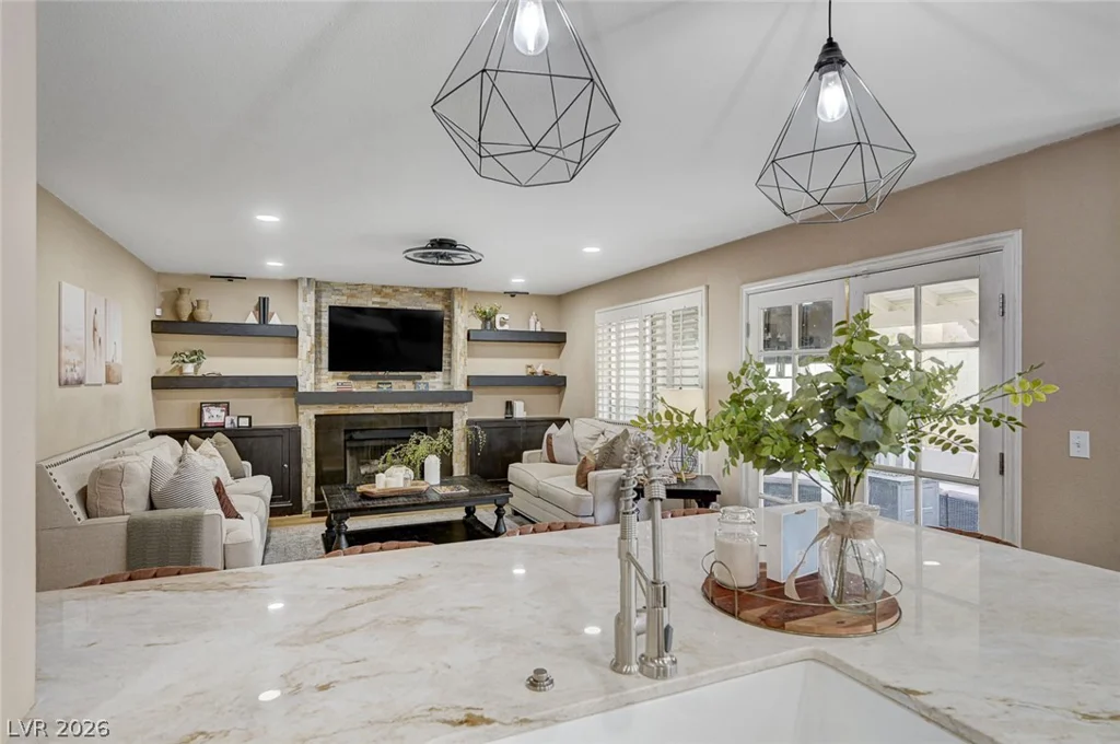 9421 Crown Vista, Las Vegas, NV 89117