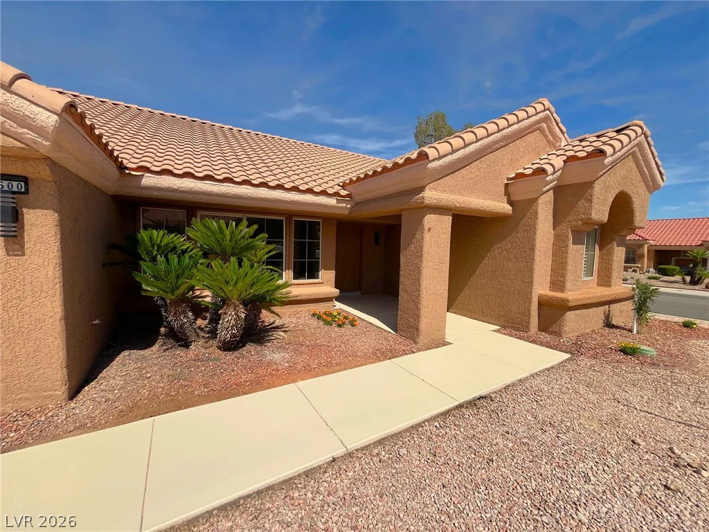 8500 Linderwood, Las Vegas, NV 89134