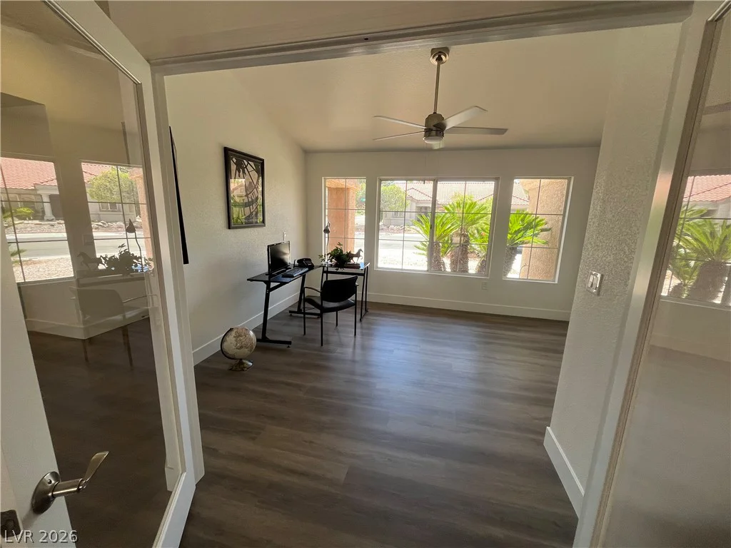 8500 Linderwood, Las Vegas, NV 89134