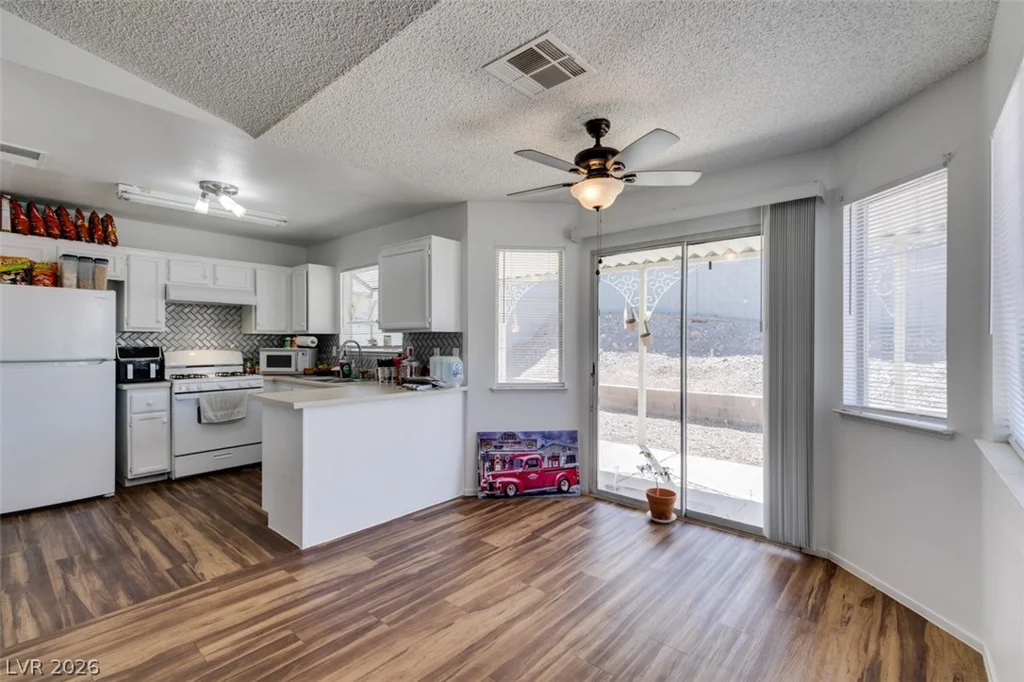 2294 Ray Kanel, Las Vegas, NV 89156