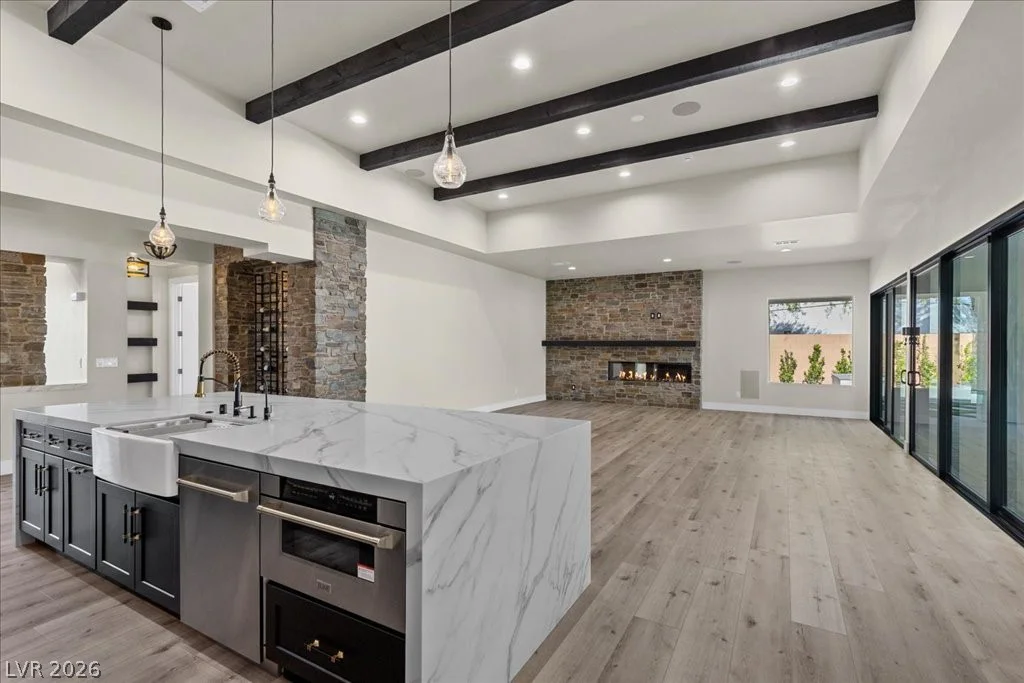275 Doobie, Las Vegas, NV 89183