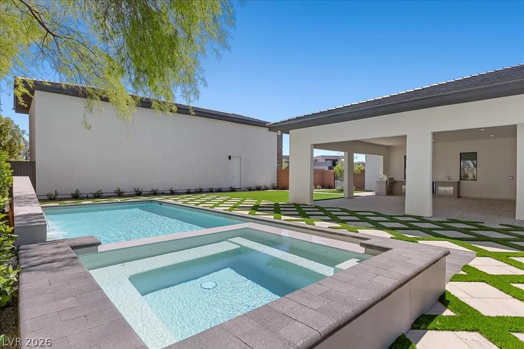 275 Doobie, Las Vegas, NV 89183