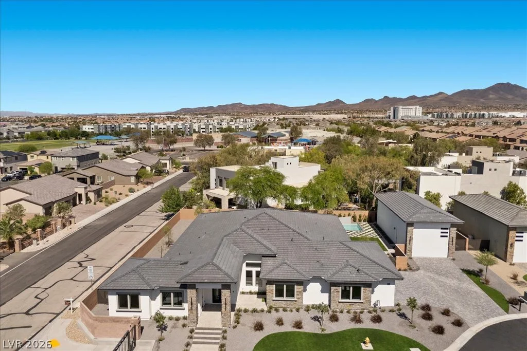 275 Doobie, Las Vegas, NV 89183