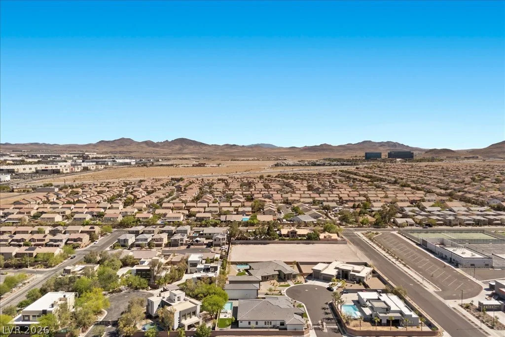 275 Doobie, Las Vegas, NV 89183