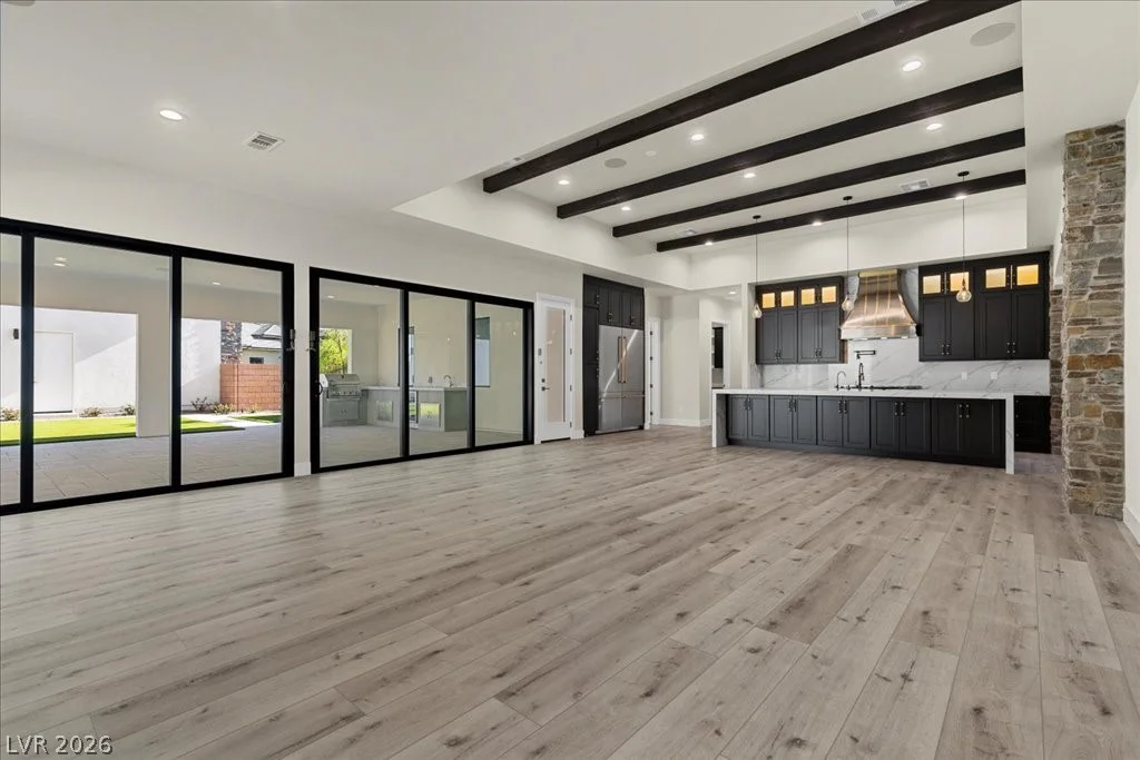 275 Doobie, Las Vegas, NV 89183