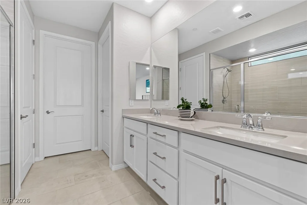9 Desert Juniper, Henderson, NV 89011