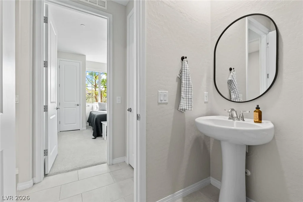 9 Desert Juniper, Henderson, NV 89011