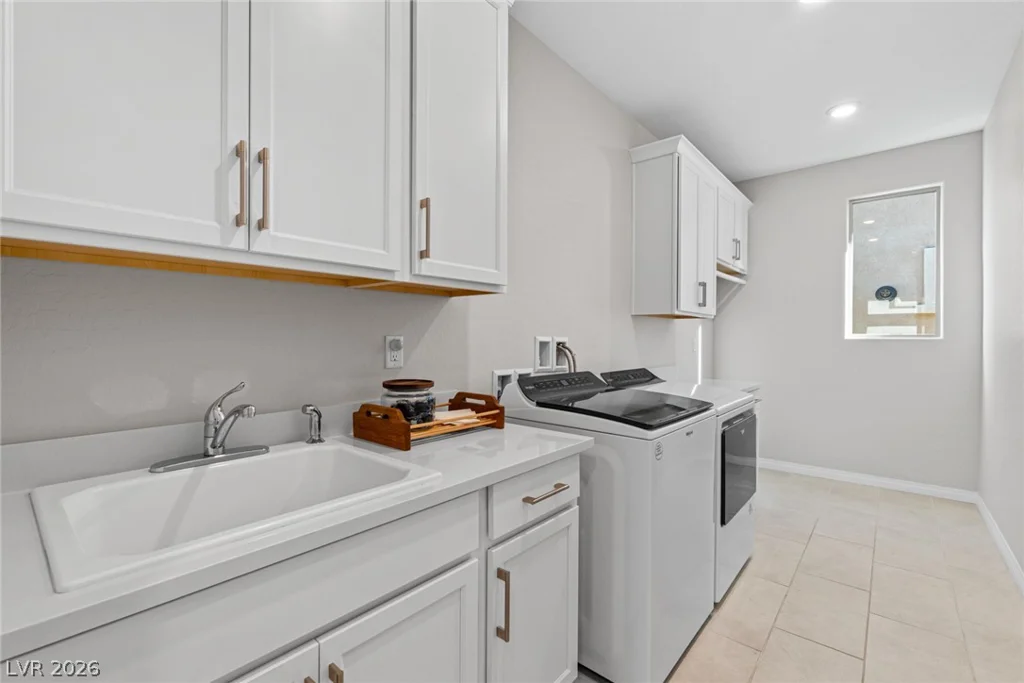 9 Desert Juniper, Henderson, NV 89011