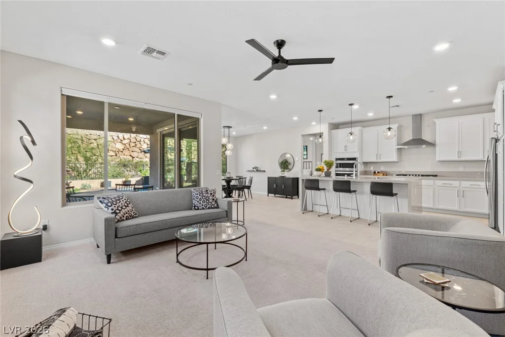 9 Desert Juniper, Henderson, NV 89011