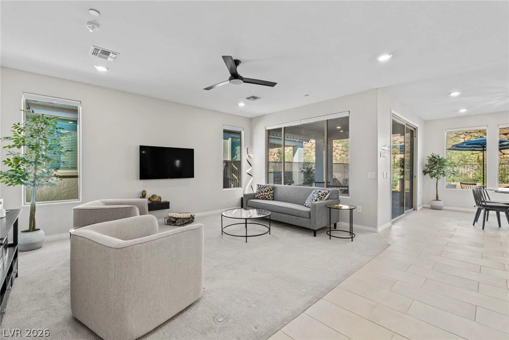 9 Desert Juniper, Henderson, NV 89011