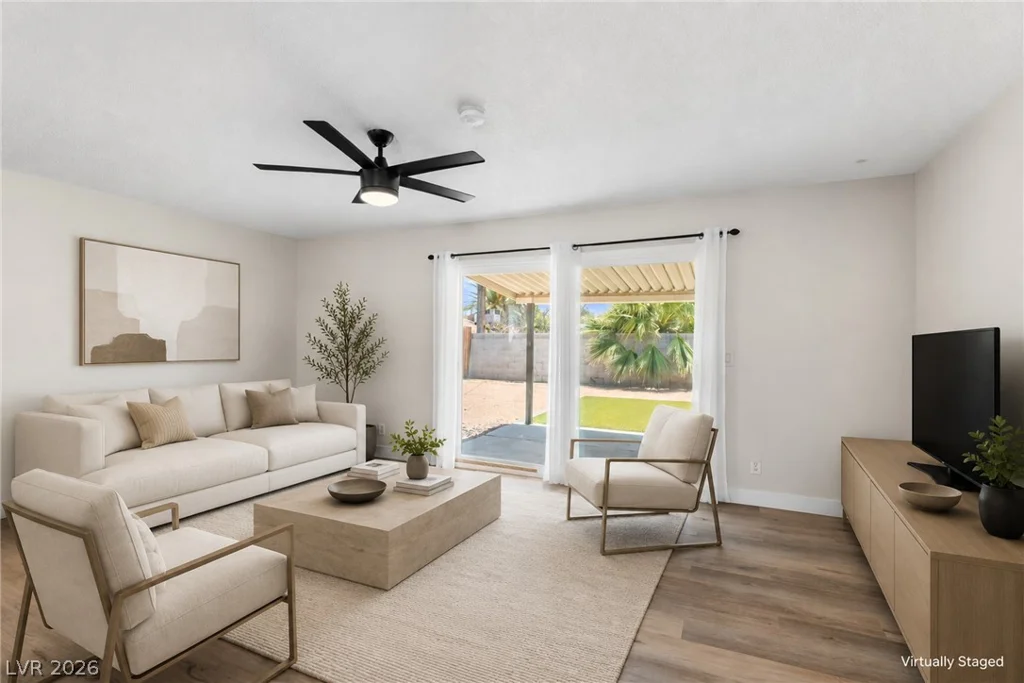 3813 El Conlon, Las Vegas, NV 89102