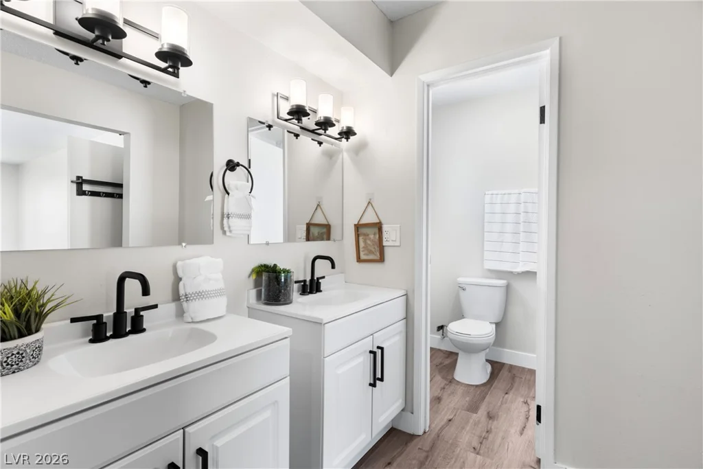 3813 El Conlon, Las Vegas, NV 89102