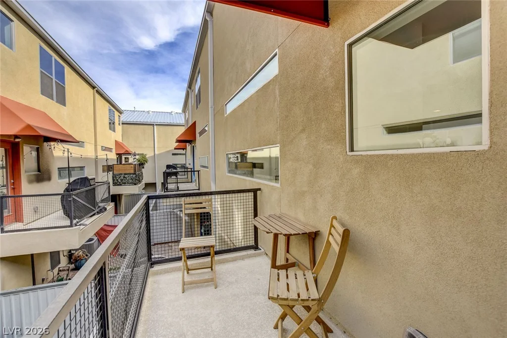 1998 Lewis, Las Vegas, NV 89101