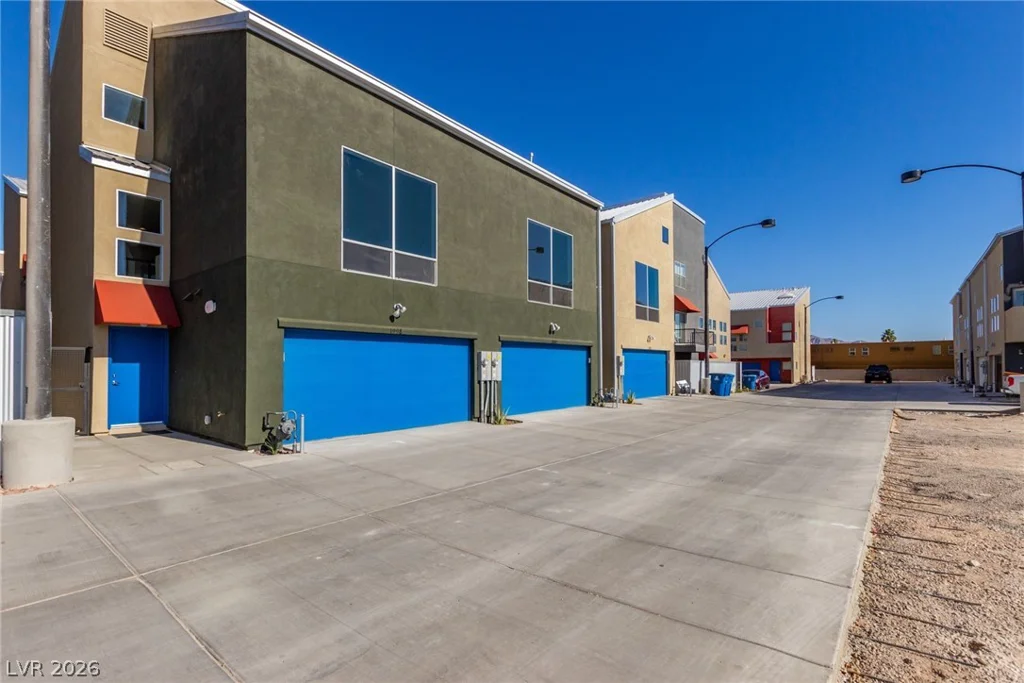1998 Lewis, Las Vegas, NV 89101