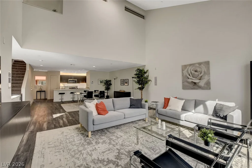 2002 Lewis, Las Vegas, NV 89101
