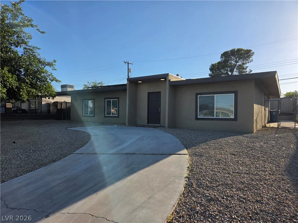 3175 Palmdale, Las Vegas, NV 89121