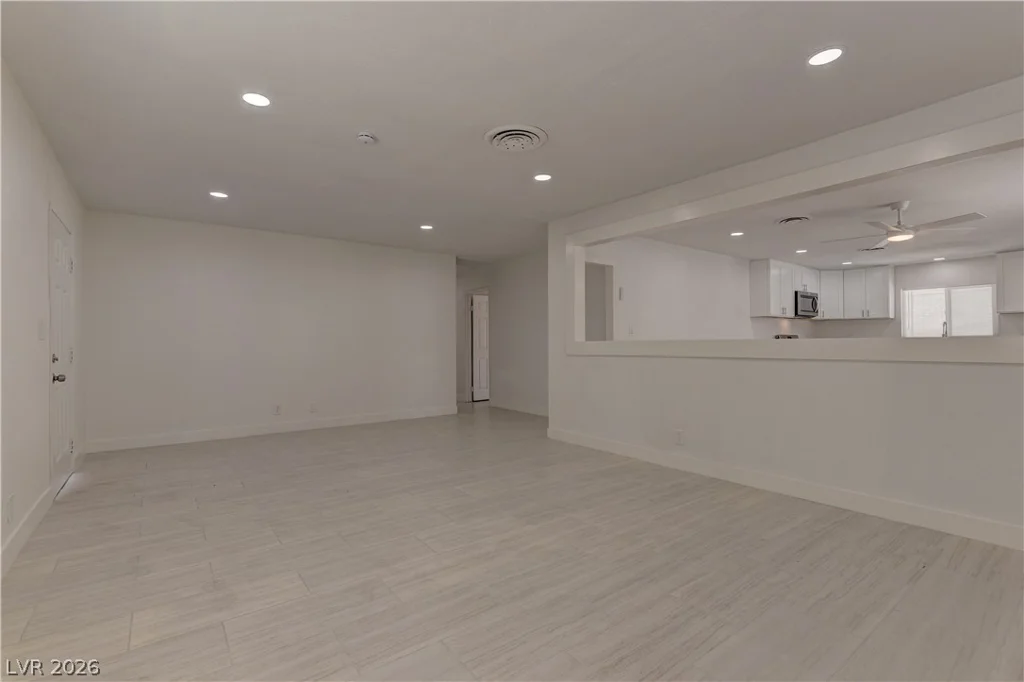 3175 Palmdale, Las Vegas, NV 89121