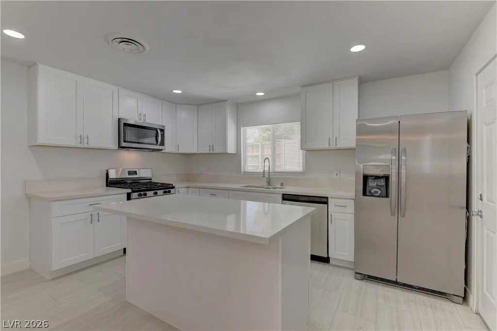 3175 Palmdale, Las Vegas, NV 89121