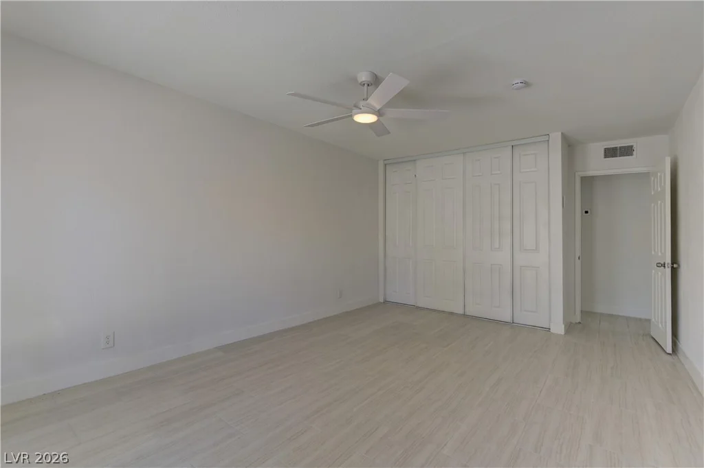 3175 Palmdale, Las Vegas, NV 89121