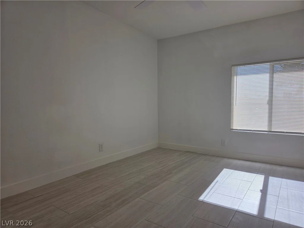 3175 Palmdale, Las Vegas, NV 89121