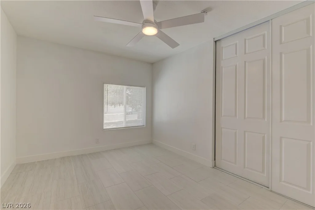 3175 Palmdale, Las Vegas, NV 89121