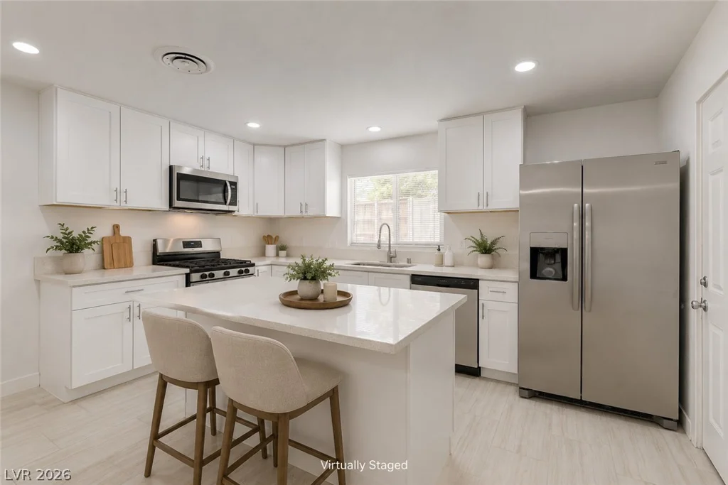 3175 Palmdale, Las Vegas, NV 89121