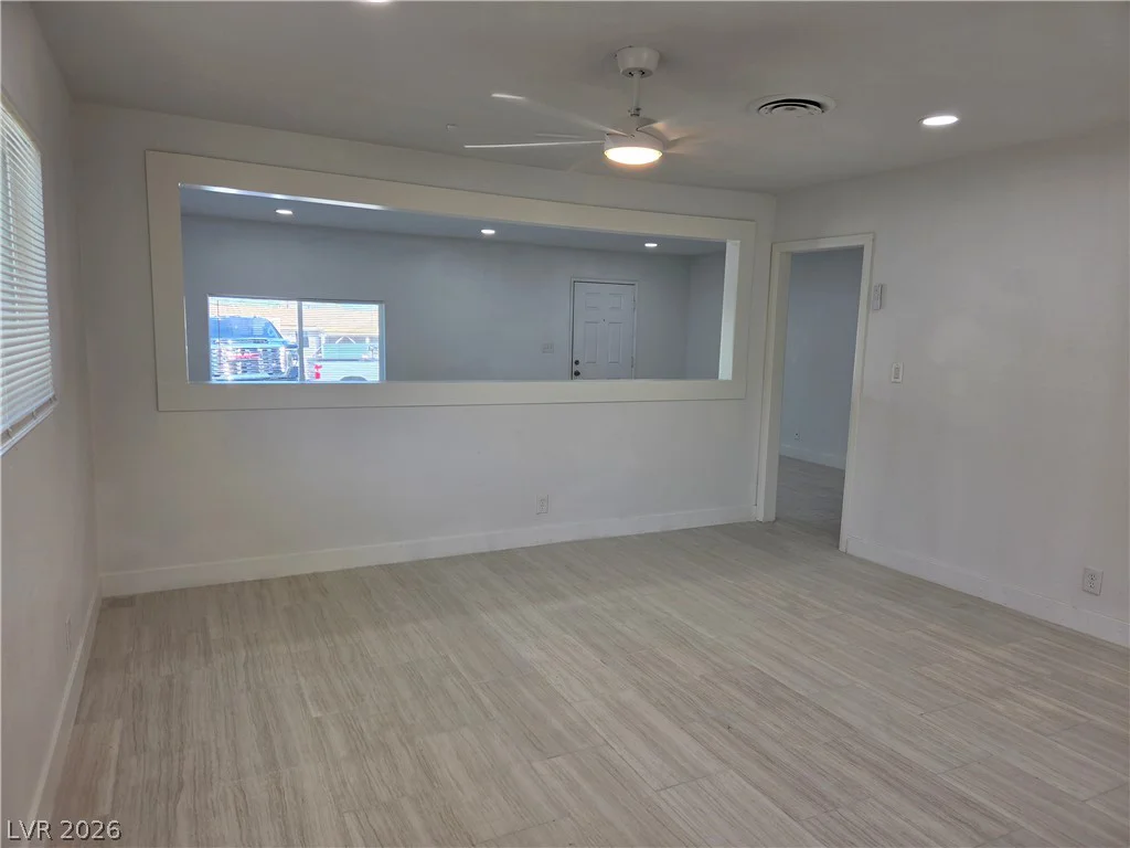 3175 Palmdale, Las Vegas, NV 89121