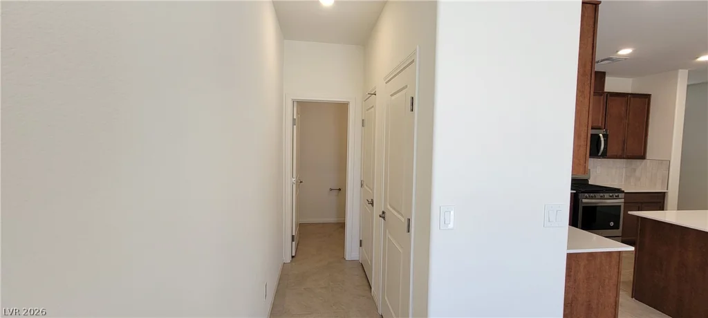 7375 Davenbury, Las Vegas, NV 89113