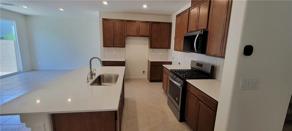 7375 Davenbury, Las Vegas, NV 89113