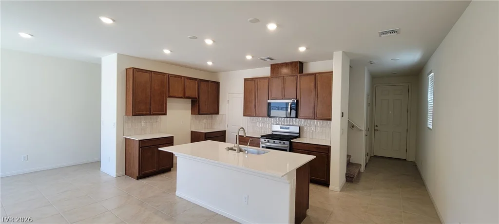 7375 Davenbury, Las Vegas, NV 89113