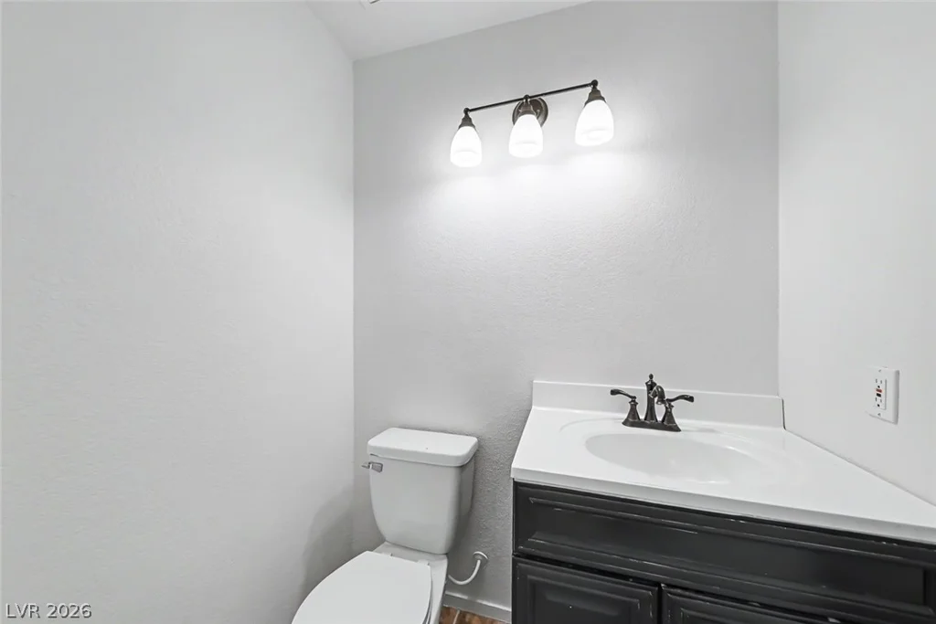 999 Whispering Grove, Las Vegas, NV 89123