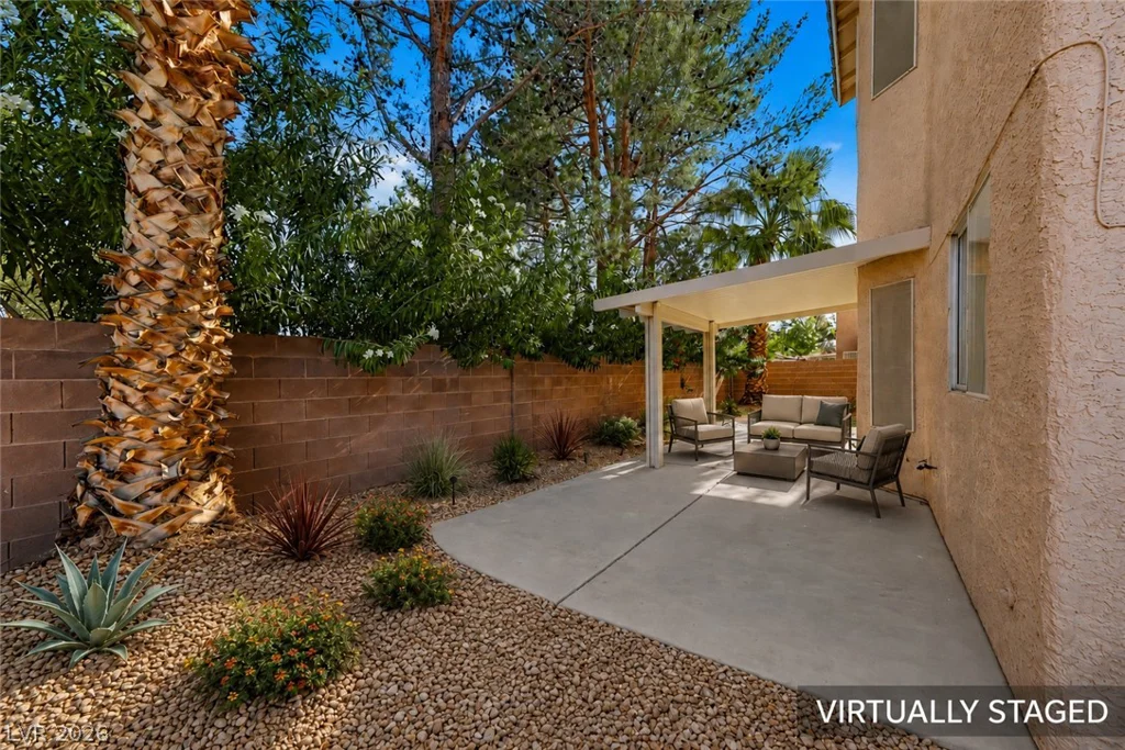 999 Whispering Grove, Las Vegas, NV 89123