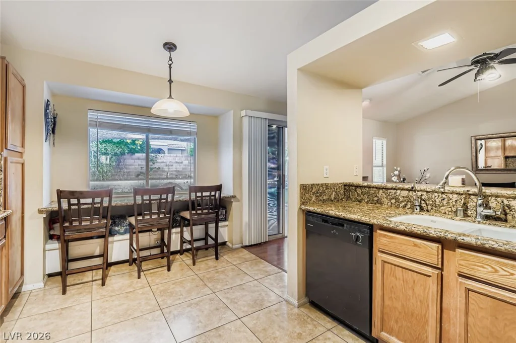 405 Donner Pass, Henderson, NV 89014