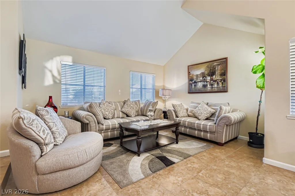405 Donner Pass, Henderson, NV 89014