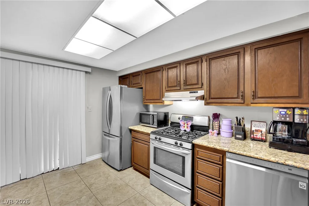 804 Pepperwood, Las Vegas, NV 89107