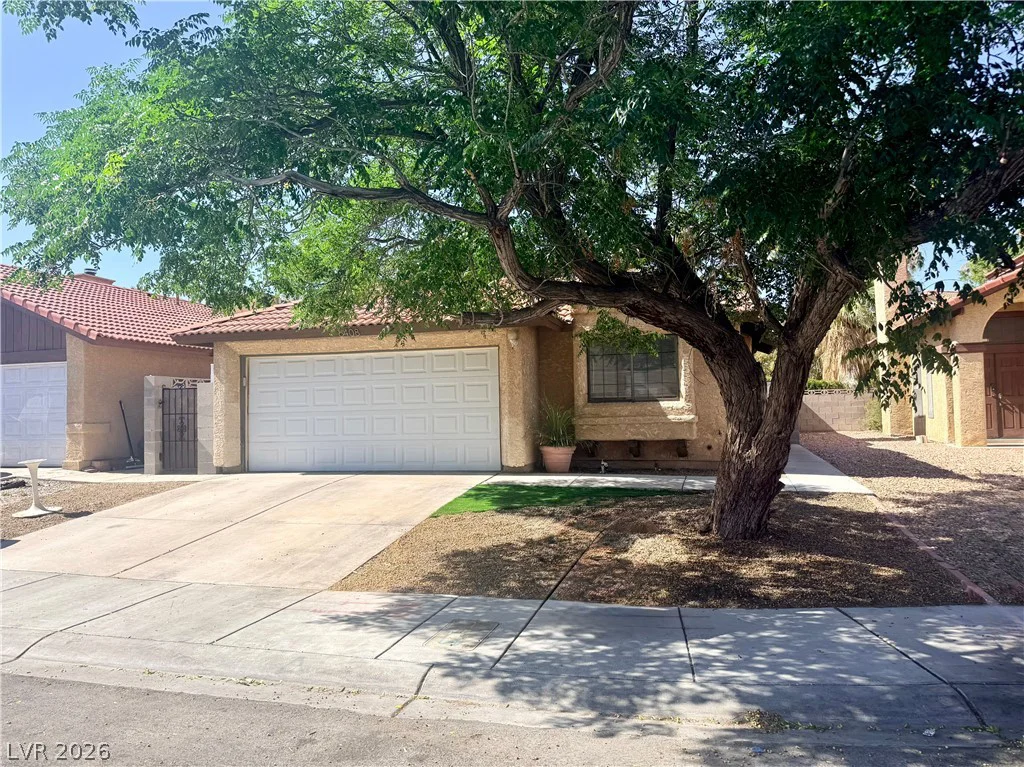 6408 Deadwood, Las Vegas, NV 89108