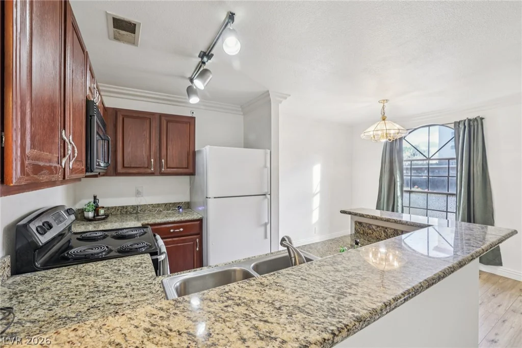 4050 Pacific Harbors, Las Vegas, NV 89121