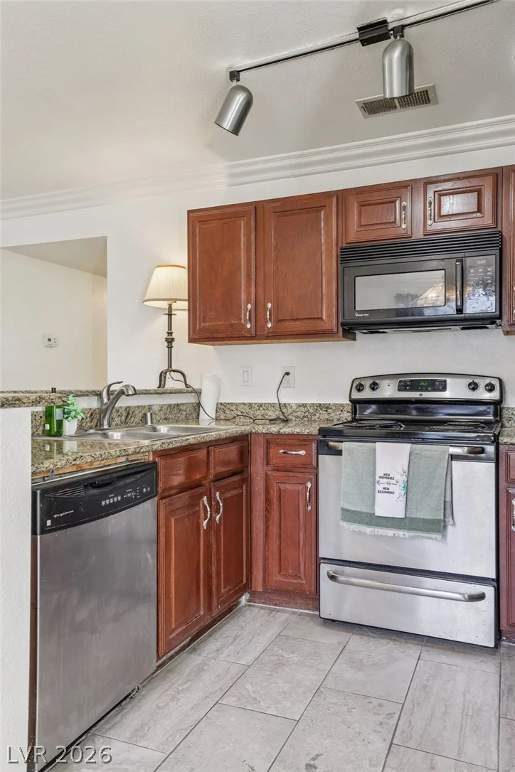 4050 Pacific Harbors, Las Vegas, NV 89121