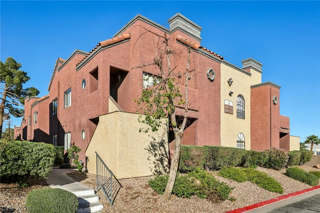 4050 Pacific Harbors, Las Vegas, NV 89121