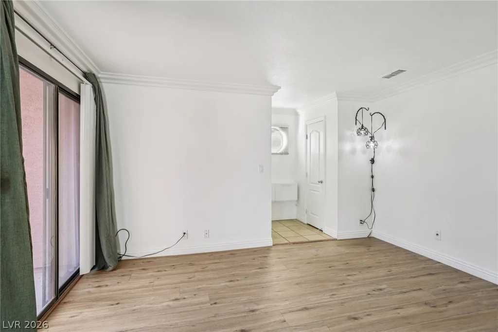 4050 Pacific Harbors, Las Vegas, NV 89121