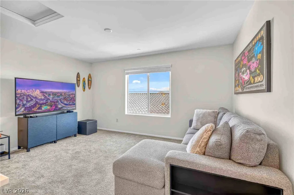 312 Parawan, Henderson, NV 89015