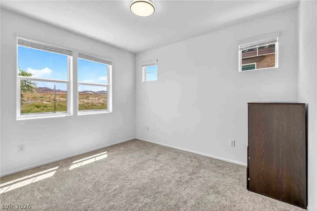 312 Parawan, Henderson, NV 89015
