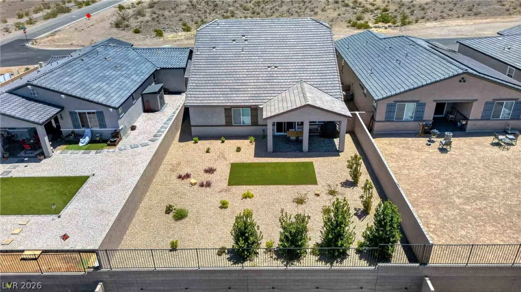 312 Parawan, Henderson, NV 89015