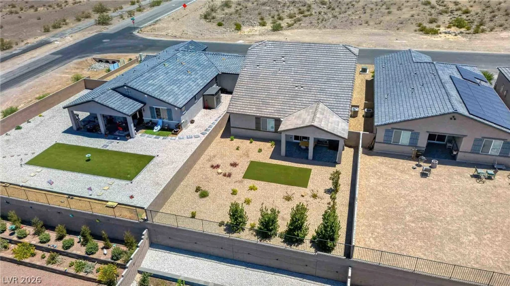 312 Parawan, Henderson, NV 89015