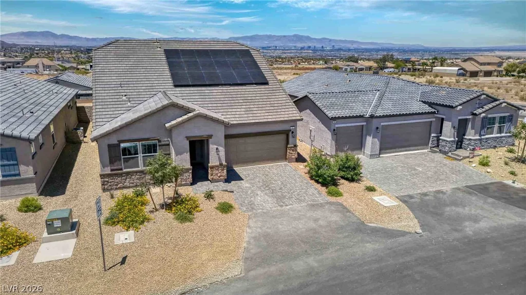 312 Parawan, Henderson, NV 89015