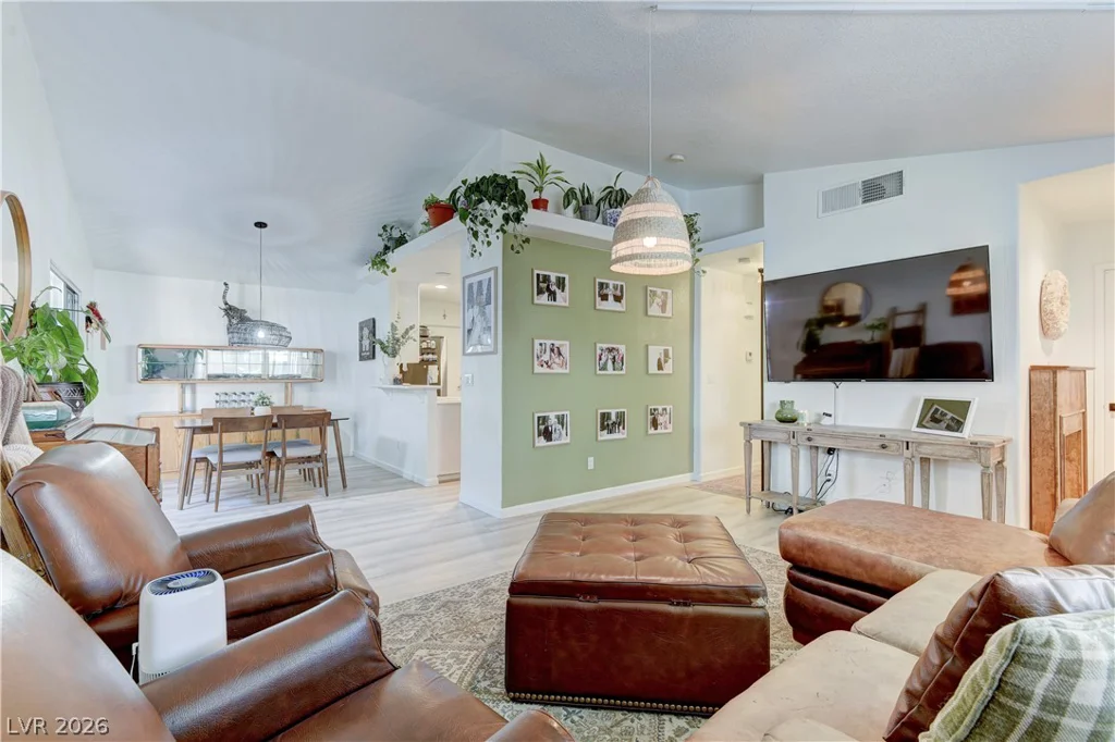 5400 Tassara, Las Vegas, NV 89108