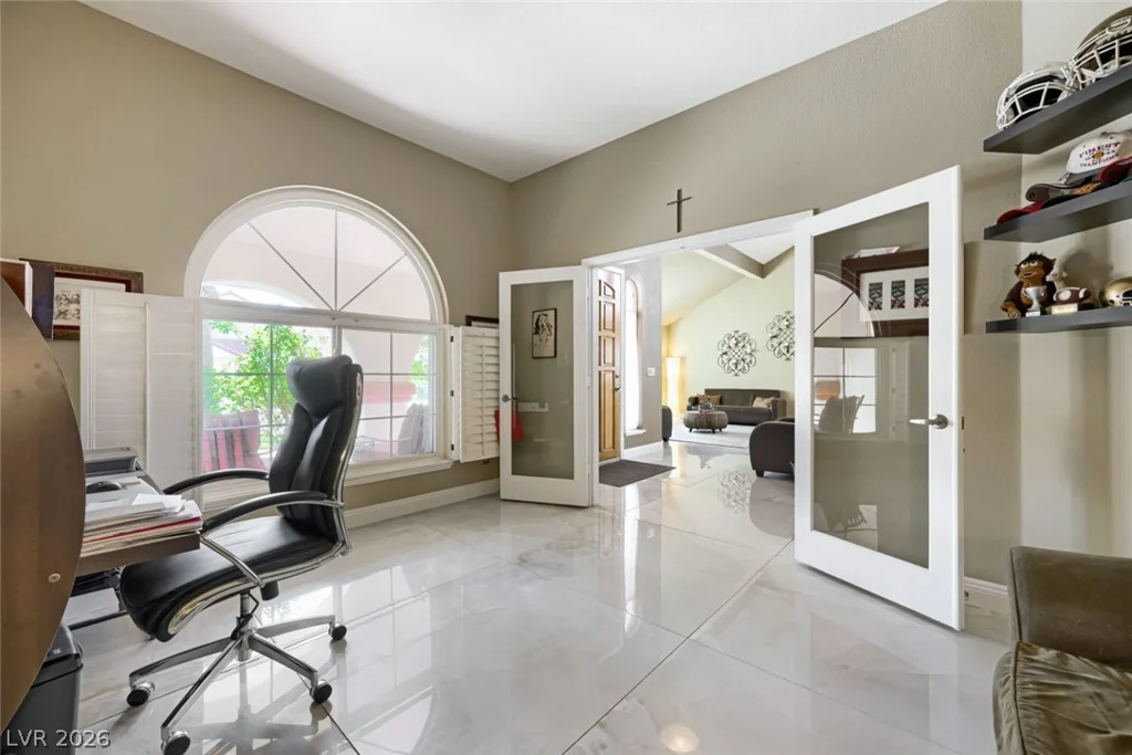 2913 Channel Rock, Las Vegas, NV 89117