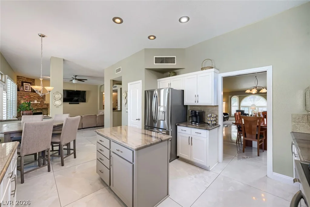 2913 Channel Rock, Las Vegas, NV 89117