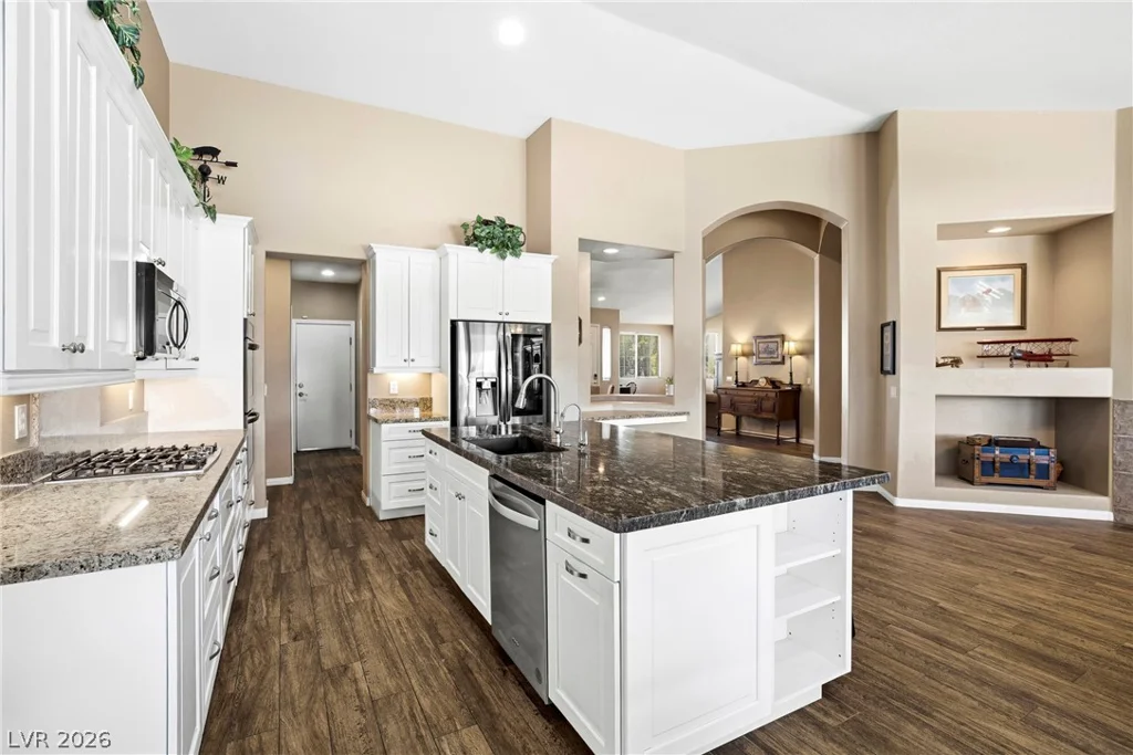 348 Quiet Harbor, Henderson, NV 89052