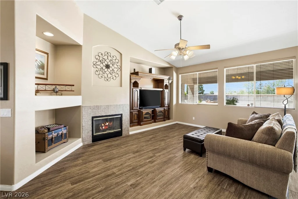 348 Quiet Harbor, Henderson, NV 89052